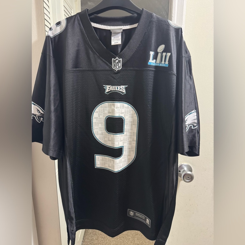 Philadelphia Eagles superbowl 52 jersey shirt (nick foles), size M